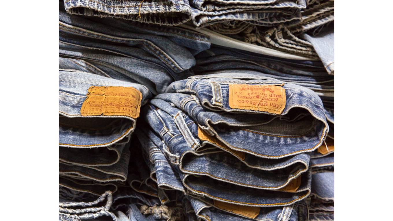 Behind Levi's® Authorized Vintage | Off The Cuff