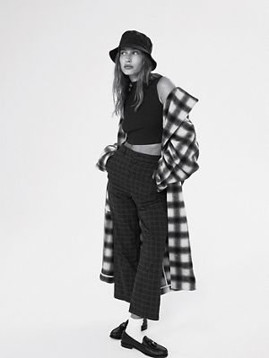 Hailey Bieber in coat.