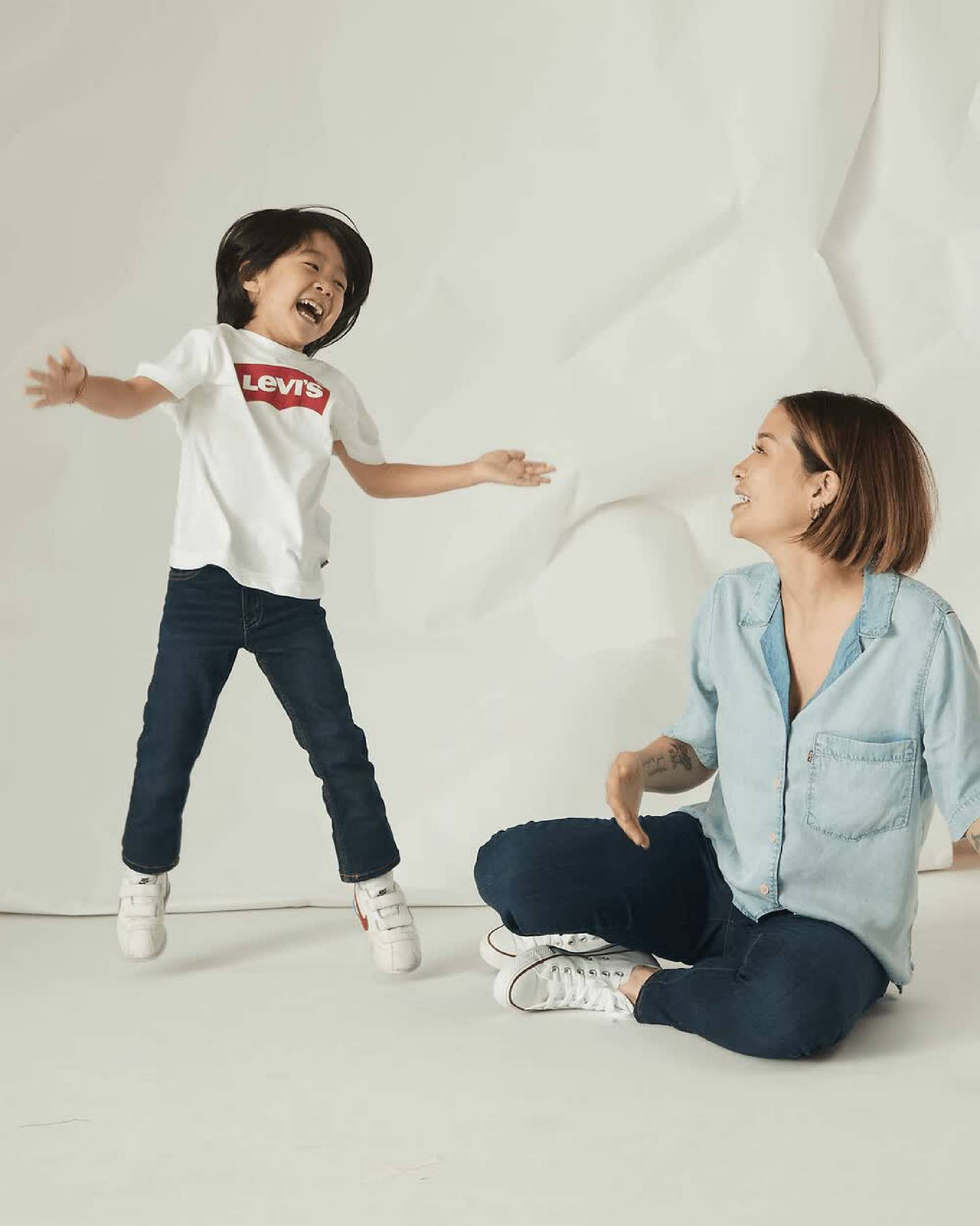 Gif animation of mother and child in studio
