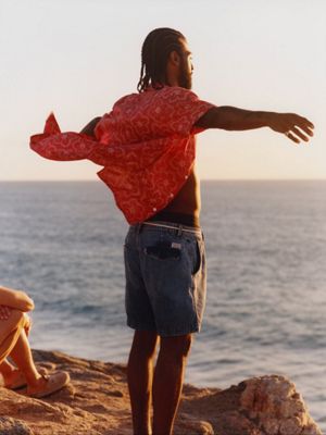 Video of model in Levi's Camp Shirts.