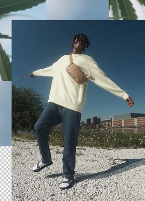 Model wearing 551z Authentic Straight