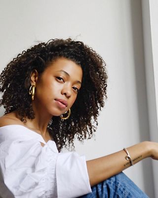 Portrait of Eryn Danielle.