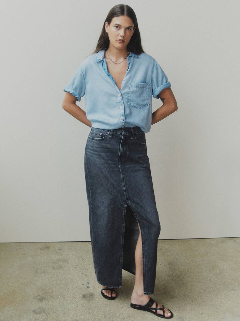 Image of model in Levi's Icon Skirt.