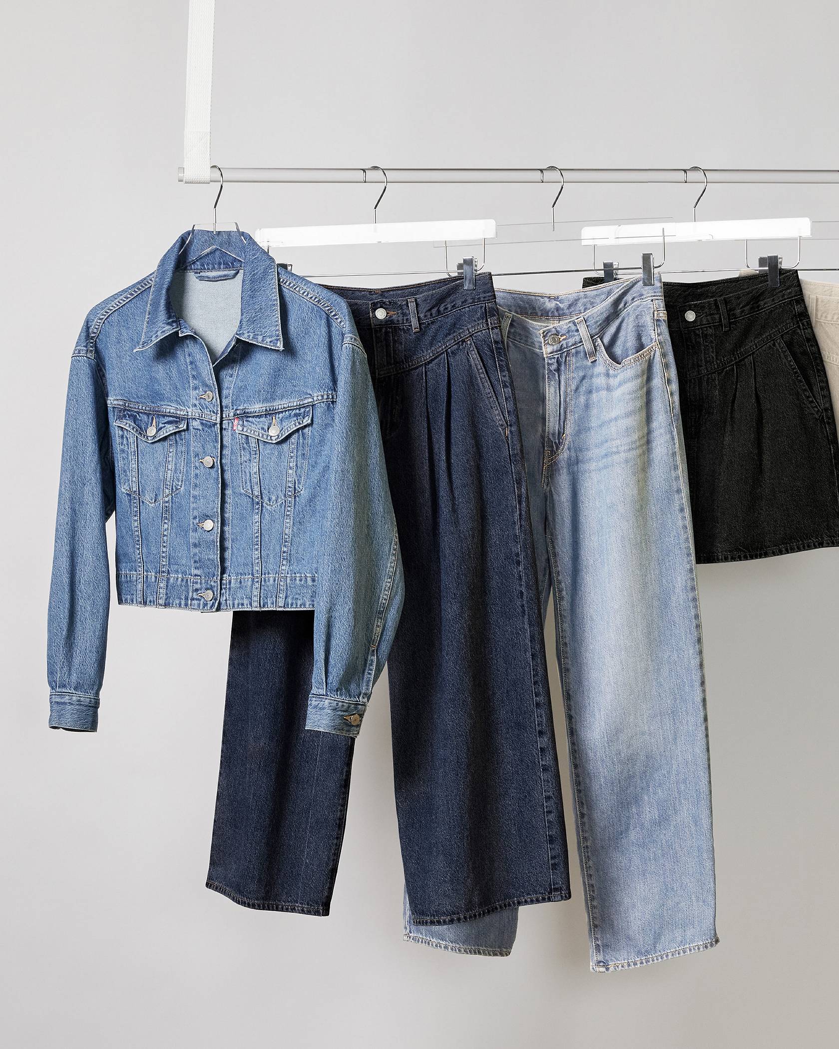 How to Create a Capsule Wardrobe | Off the Cuff - Levi’s 
