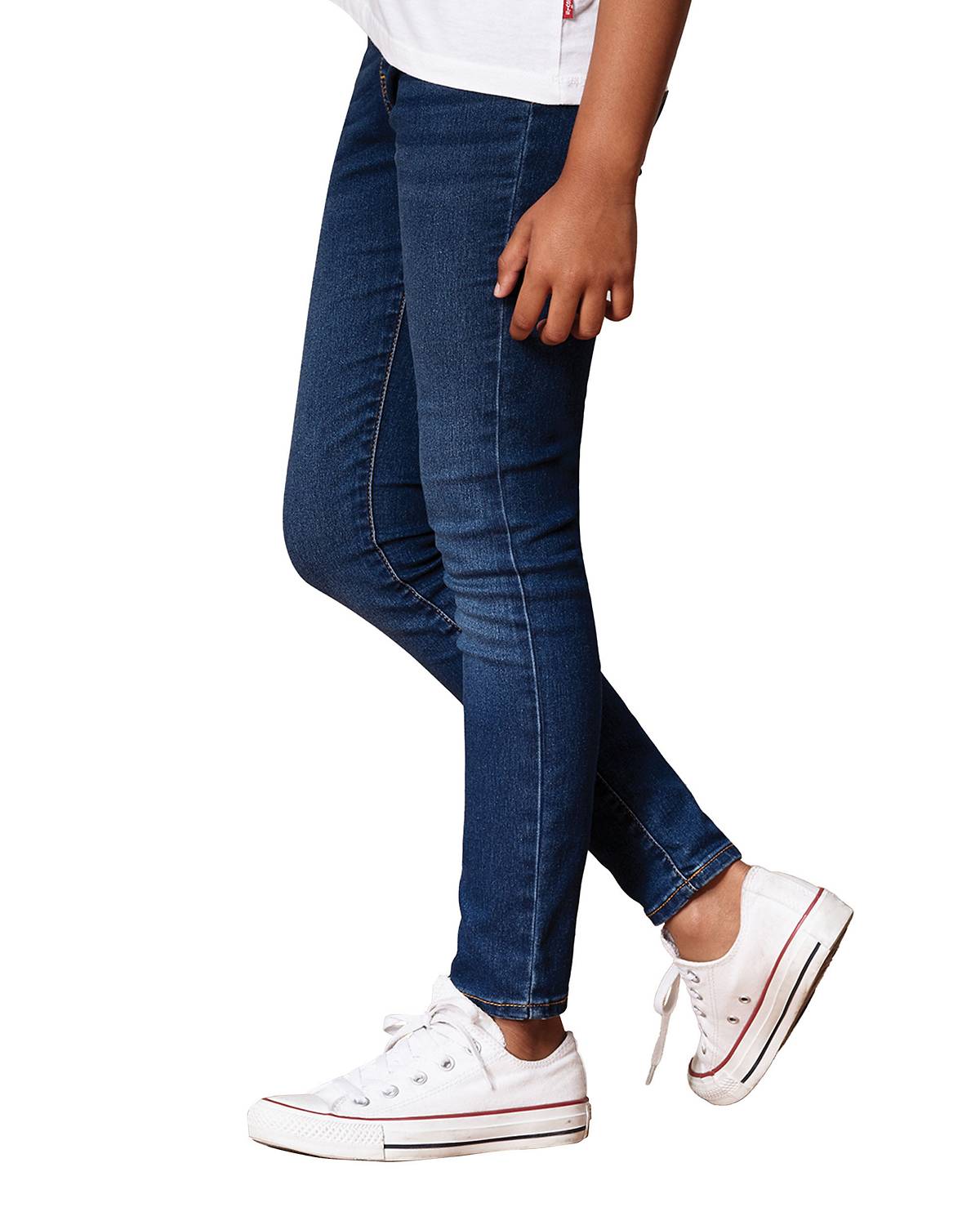 Girl wearing jean leggings
