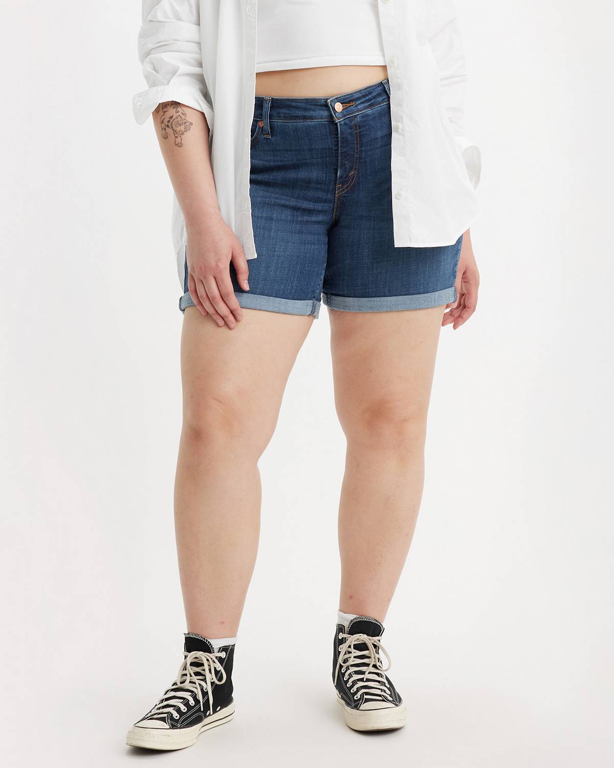 Model wearing plus-sized shorts