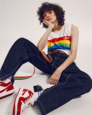 LEVI'S® PRIDE RELAXED GRAPHIC TANK TOP