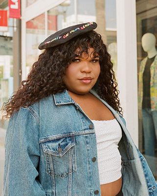 MOJO CARTER (SHE/THEY)