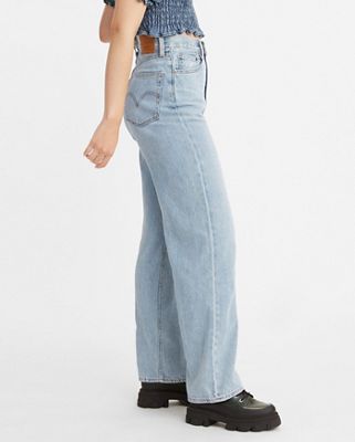 levi's women's curvy bootcut jean